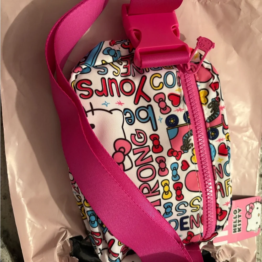 Hello Kitty Pink and White‎ small belt bag